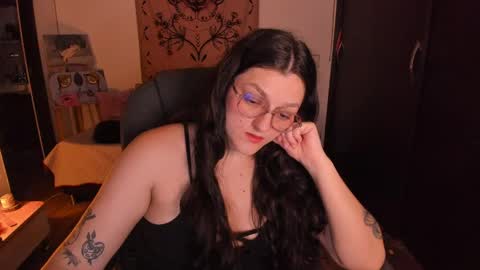 violeta ig  online show from 04/28/26, 04:06