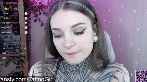 _peni_wise_ online show from 12/26/24, 07:49