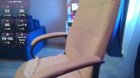 Ilona online show from 03/25/26, 06:41