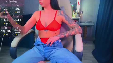 Ilona online show from 04/16/26, 11:11