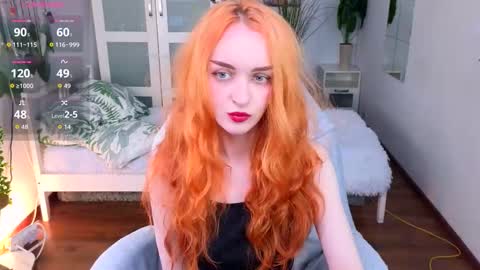 Snapshot of _pink_wassabi_ chatting on 10/23/25, 10:08 Maisie online show from 10/23/25, 10:08