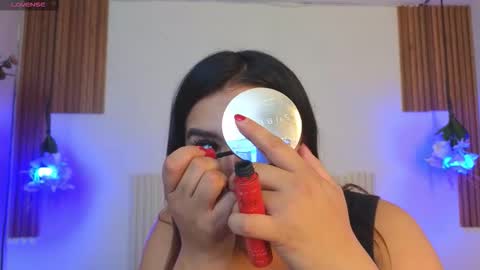 Laura online show from 03/07/26, 08:17