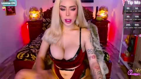 Hi my name is selinaim glad to meet everyone here  online show from 07/06/26, 05:04