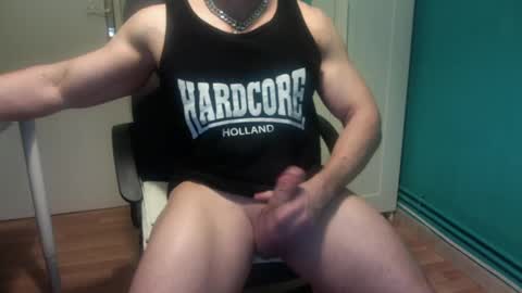 Snapshot of _r__o__b______ chatting on 12/17/24, 03:28 Demon Rob online show from 12/17/24, 03:28