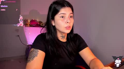 Stefany online show from 05/08/26, 02:22