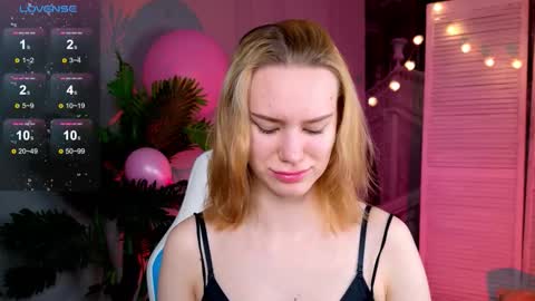 im Amy online show from 02/18/26, 06:09