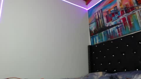 Samara Romero online show from 04/08/26, 12:21