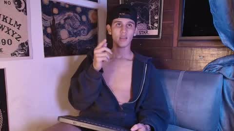 wav online show from 09/24/25, 03:21