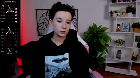 Rein online show from 02/18/25, 06:04