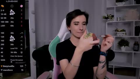 Rein online show from 11/04/25, 06:40