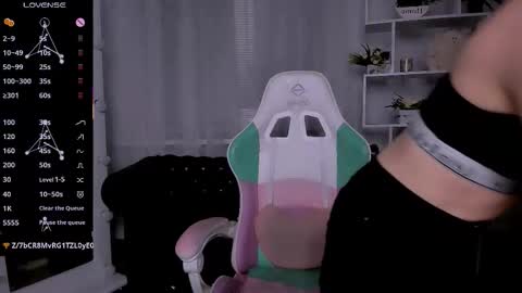 Rein online show from 11/08/25, 06:07