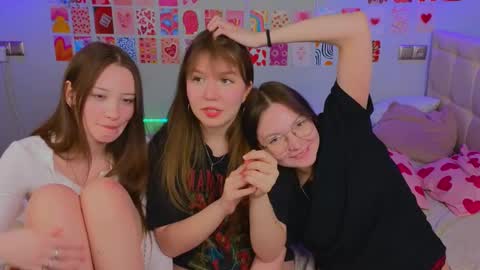 LISSAPVT IS OPEN online show from 02/21/25, 09:32