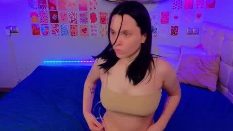 LISSAPVT IS OPEN online show from 03/01/25, 11:06