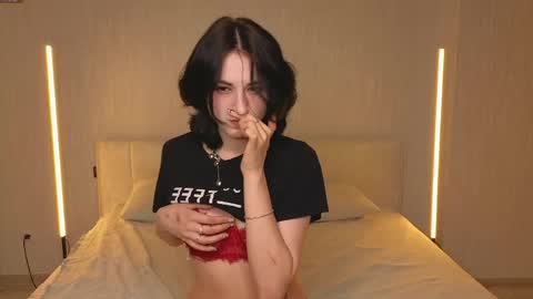 Snapshot of _reverse_gang_ chatting on 05/29/26, 07:12 LISSAPVT IS OPEN online show from 05/29/26, 07:12