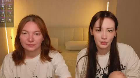 Snapshot of _reverse_gang_ chatting on 06/13/26, 05:05 LISSAPVT IS OPEN online show from 06/13/26, 05:05