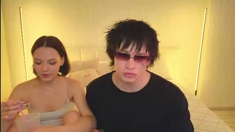Snapshot of _reverse_gang_ chatting on 07/24/26, 02:37 LISSAPVT IS OPEN online show from 07/24/26, 02:37