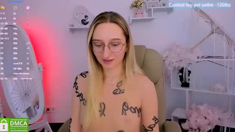 I am Rina online show from 03/05/25, 07:05