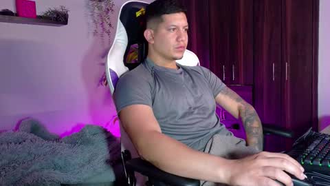 Roberto online show from 09/24/25, 09:23