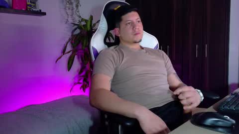 Snapshot of _robertobaggio chatting on 01/16/26, 05:00 Roberto online show from 01/16/26, 05:00