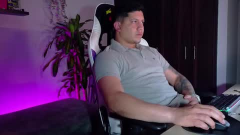 Snapshot of _robertobaggio chatting on 02/02/26, 05:06 Roberto online show from 02/02/26, 05:06