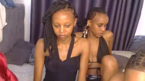 Snapshot of _roxxana chatting on 06/07/26, 07:45 Roxxana online show from 06/07/26, 07:45