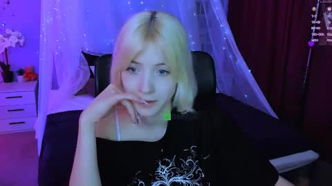 sabrina  online show from 05/03/26, 09:15