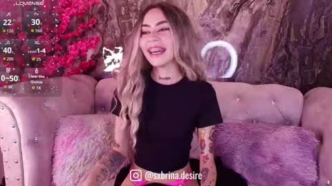 Sabrina online show from 09/19/25, 08:20