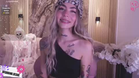 Sabrina online show from 10/27/25, 08:24