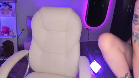   online show from 01/17/25, 01:35