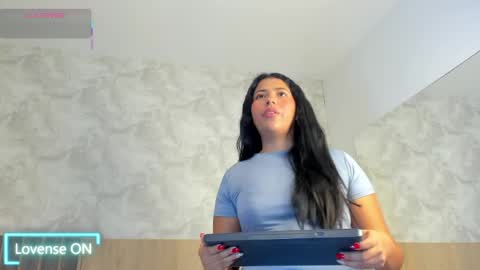 _samantagomez online show from 05/30/26, 12:02