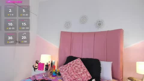 Snapshot of _samara_conner chatting on 10/12/25, 11:04 Samara online show from 10/12/25, 11:04