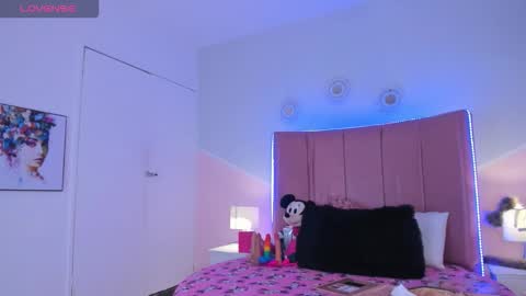 Snapshot of _samara_conner chatting on 10/25/25, 04:31 Samara online show from 10/25/25, 04:31