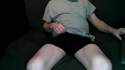 Snapshot of _samuel_ chatting on 06/17/26, 05:58 Samuel online show from 06/17/26, 05:58