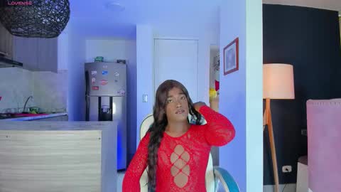 Snapshot of _samylove_ chatting on 10/08/25, 04:48 Sammy online show from 10/08/25, 04:48