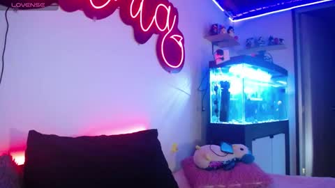  SantaLove  online show from 12/05/24, 01:25