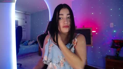  SantaLove  online show from 09/18/25, 06:32