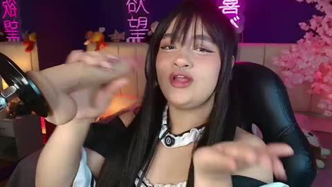 Sara online show from 05/19/26, 04:30