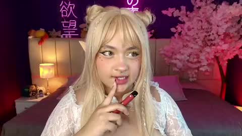 Sara online show from 05/21/26, 05:25