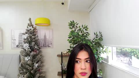 Sassy Girl online show from 12/16/24, 06:27