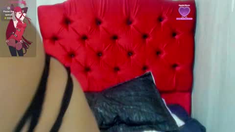 Snapshot of _scarlet_vega_ chatting on 12/18/25, 12:22 scarlet vega online show from 12/18/25, 12:22