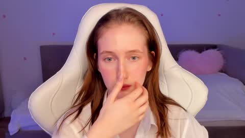 _secretelly_ online show from 11/23/25, 09:36