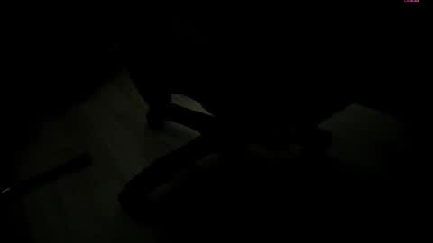 Selene online show from 11/05/25, 01:44