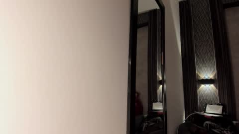 Selene online show from 12/05/25, 01:52