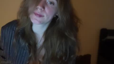 Lia online show from 05/04/26, 08:16