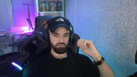 Ask me online show from 10/04/25, 11:36