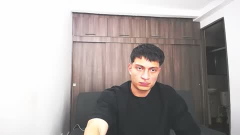 Juan Pablo-independent model online show from 03/22/26, 07:23