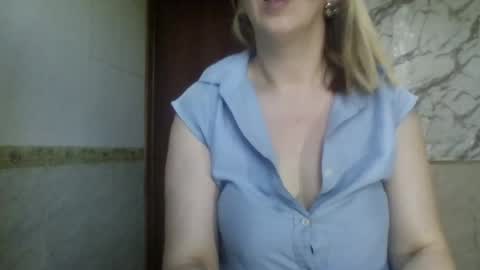 Snapshot of _sexyxsveta_ chatting on 06/29/26, 02:29 SexyXSveta online show from 06/29/26, 02:29