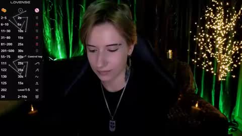 Snapshot of _shadow_devil__ chatting on 06/26/26, 04:55 Alex online show from 06/26/26, 04:55