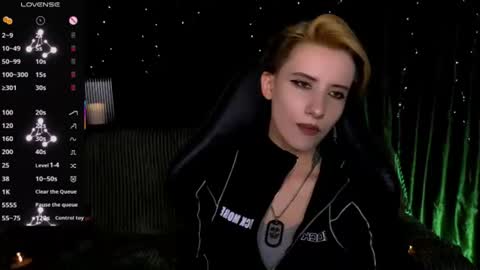 Snapshot of _shadow_devil__ chatting on 07/28/26, 06:53 Alex online show from 07/28/26, 06:53