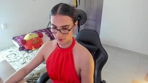 Shantall online show from 05/22/26, 05:25